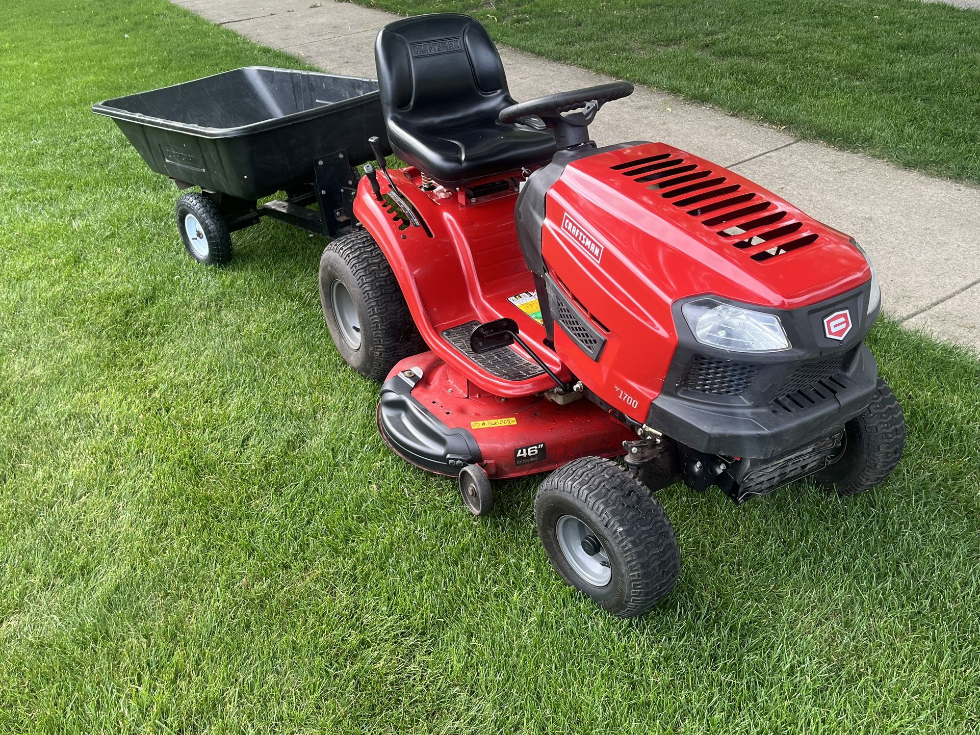 Mulching Riding Lawn Mower With Yard Cart