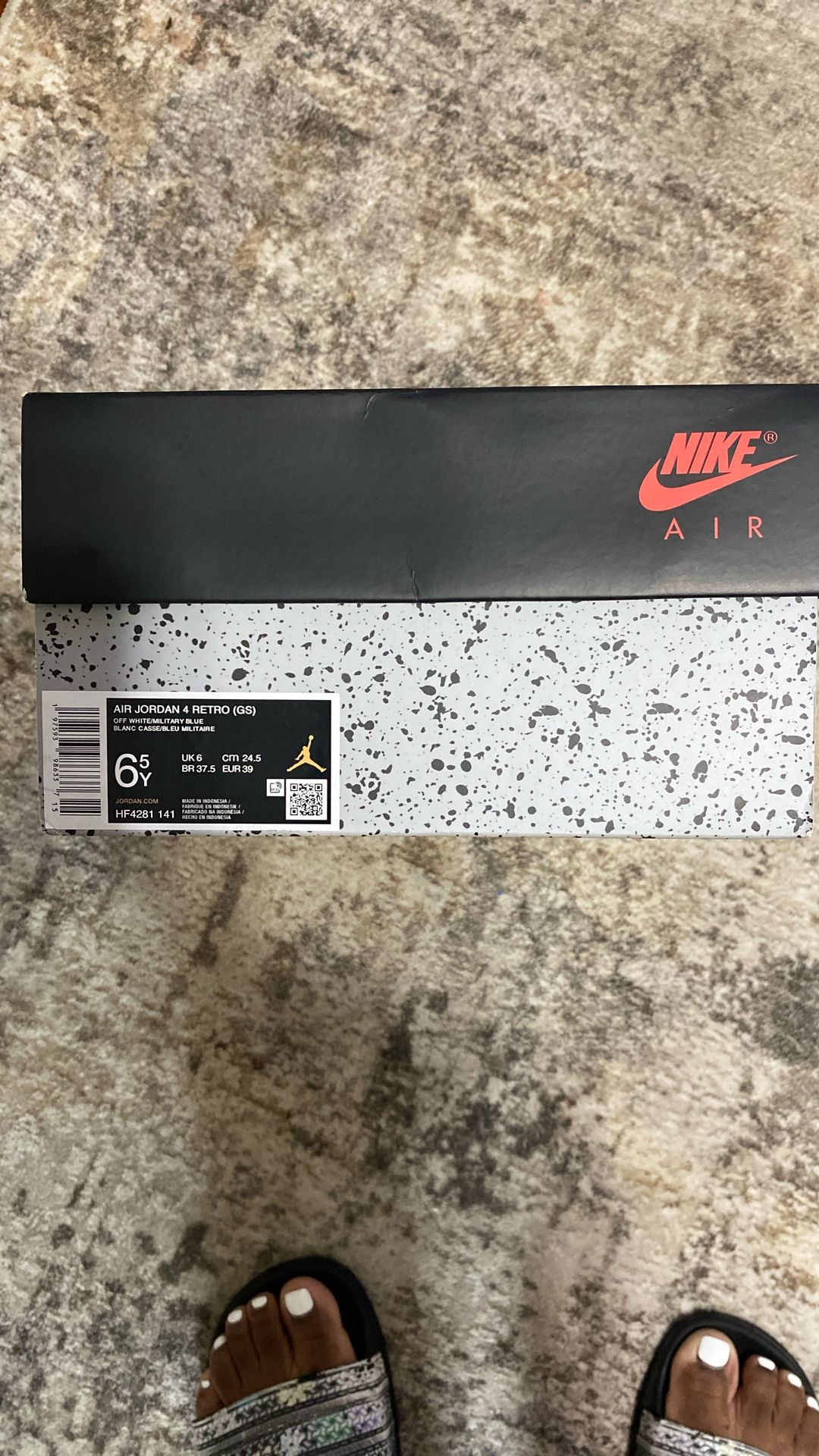 Air Jordan 4  Retro