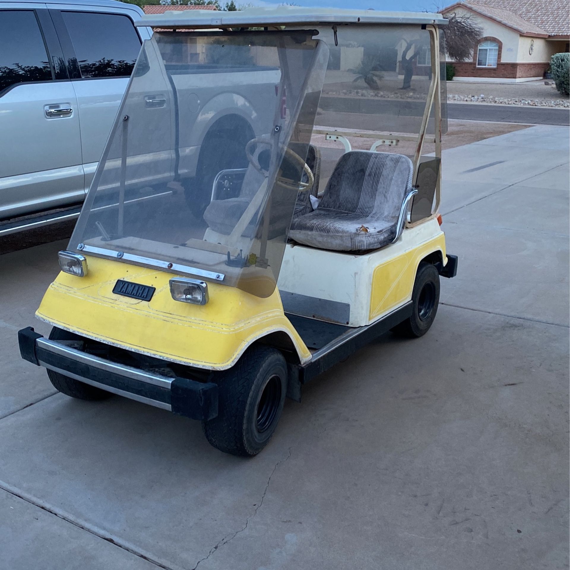 Yamaha G1 Golf Cart