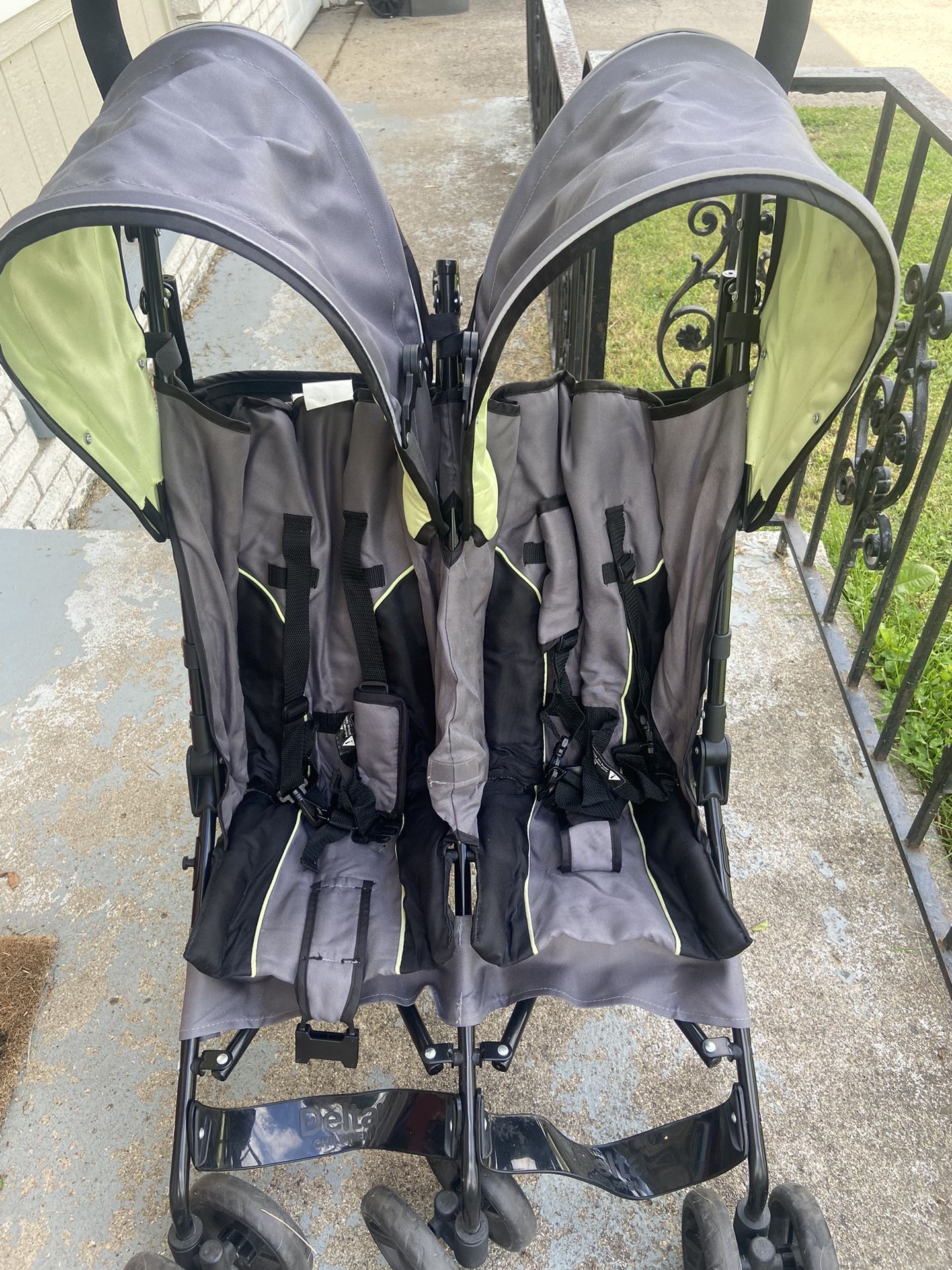 Twin Stroller 