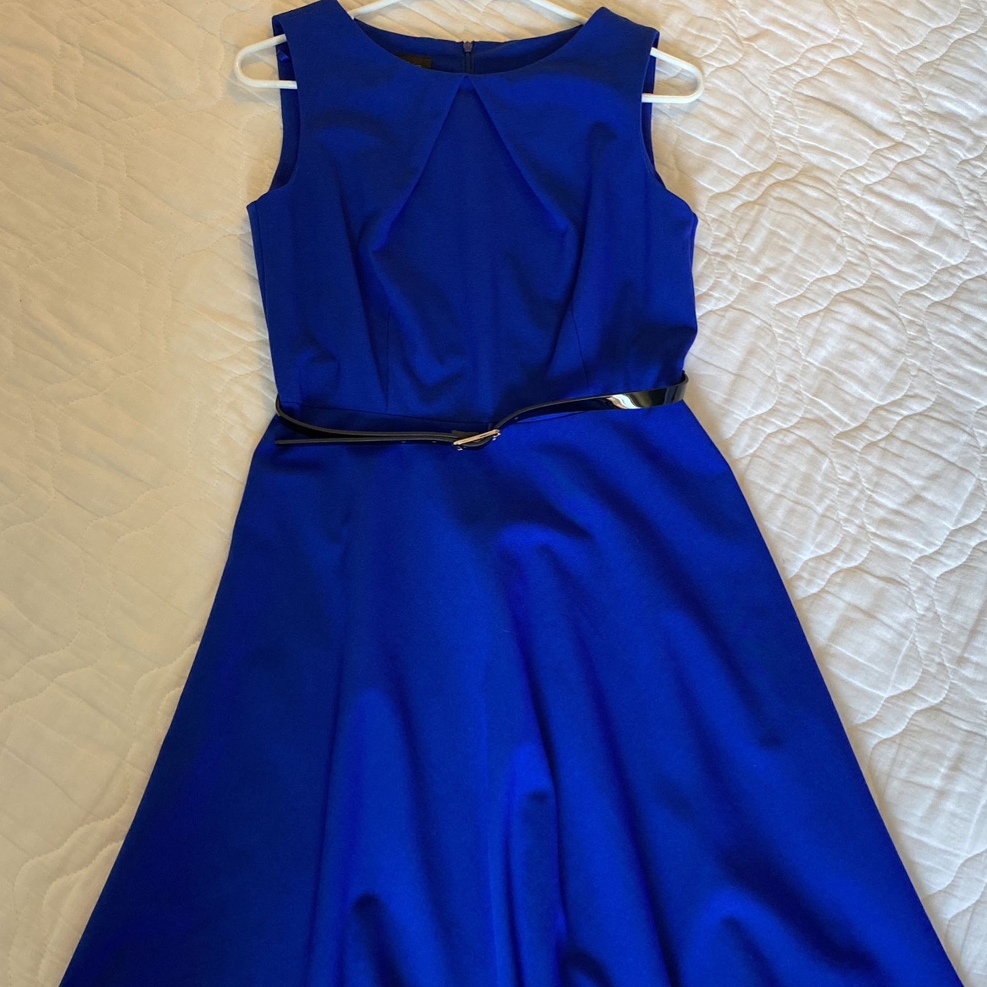 Women’s Size 6 Dress