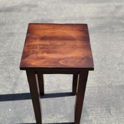 Dark Walnut Accent Table Set of 2