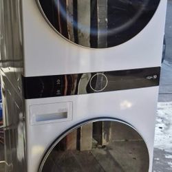 Single Unit From Load Wash Tower  4.5 cu. ft. Washer & 7.4. cu.ft. Gas Dryer