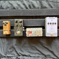 GUITAR PEDALS 