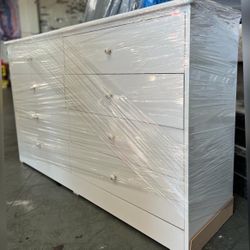 8 Drawer Dresser