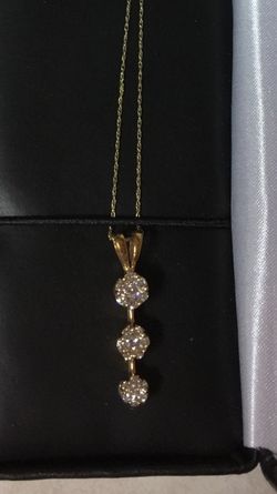 14k Diamond Pendant 21in chain