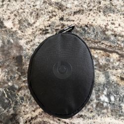 Beats Solo3 Bluetooth headphones 