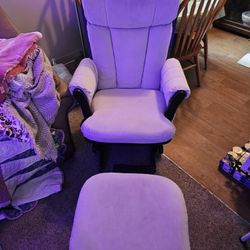 Rocker / Glider Chair