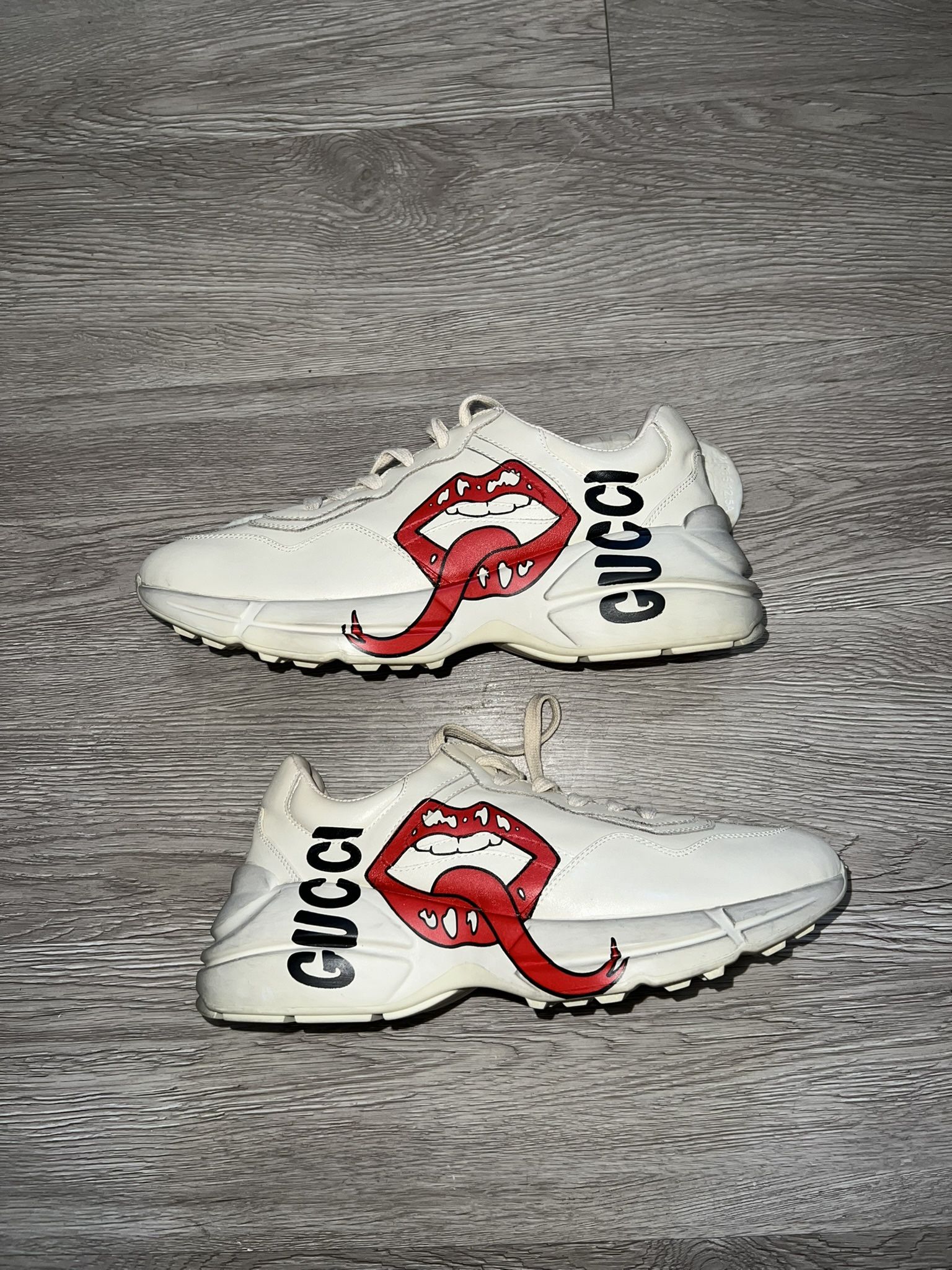 Gucci Sneakers