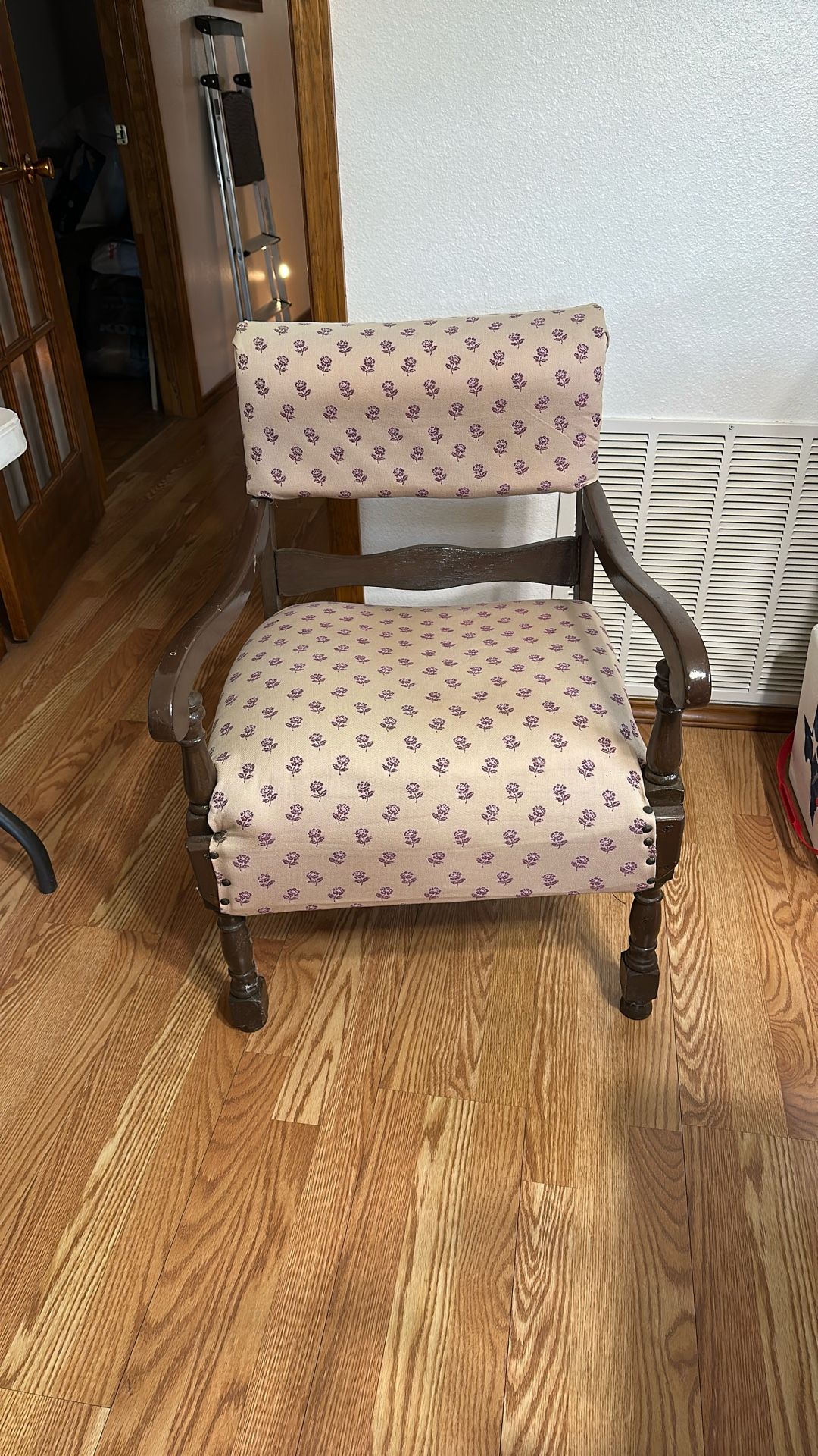 Arm Chair