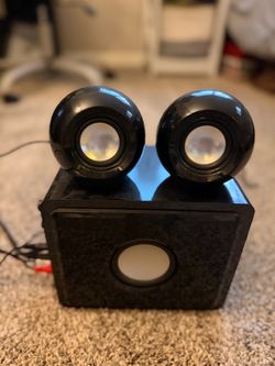GPX HT12B 2.1 Speaker System with Subwoofer
