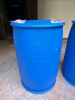 55 Gal. Blue Industrial Plastic Drum