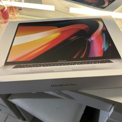 Mac Book Pro Box 