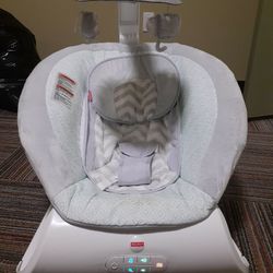 Fisher Price Music &Vibrating Bouncer
