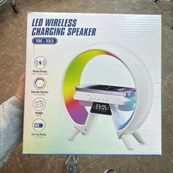 Led Wireless Charging Speaker 