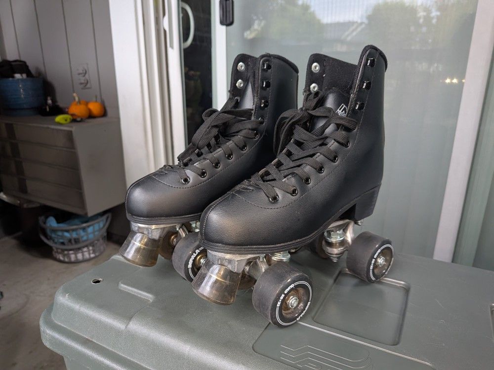 Impala Roller Skates Size 6 Woman