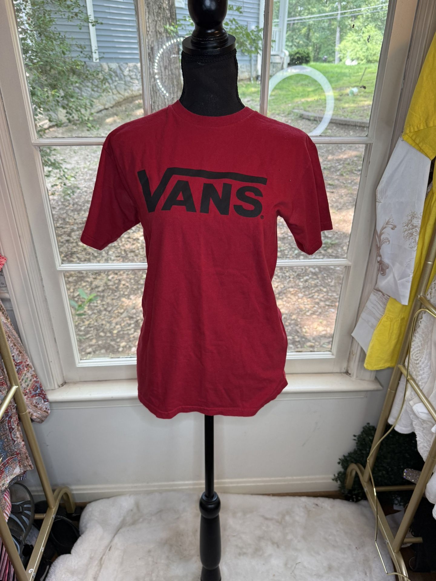 Vans Red T-Shirt Women’s Size Small