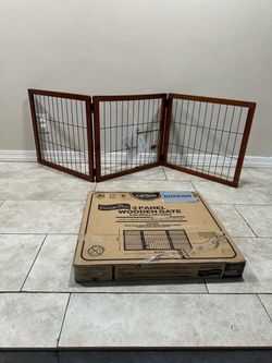 Freestanding Wooden Pet Gate