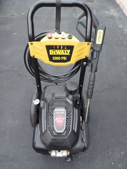 Pressure Washer with Honda Engine- GCV 200 -  ( Brand  New  )