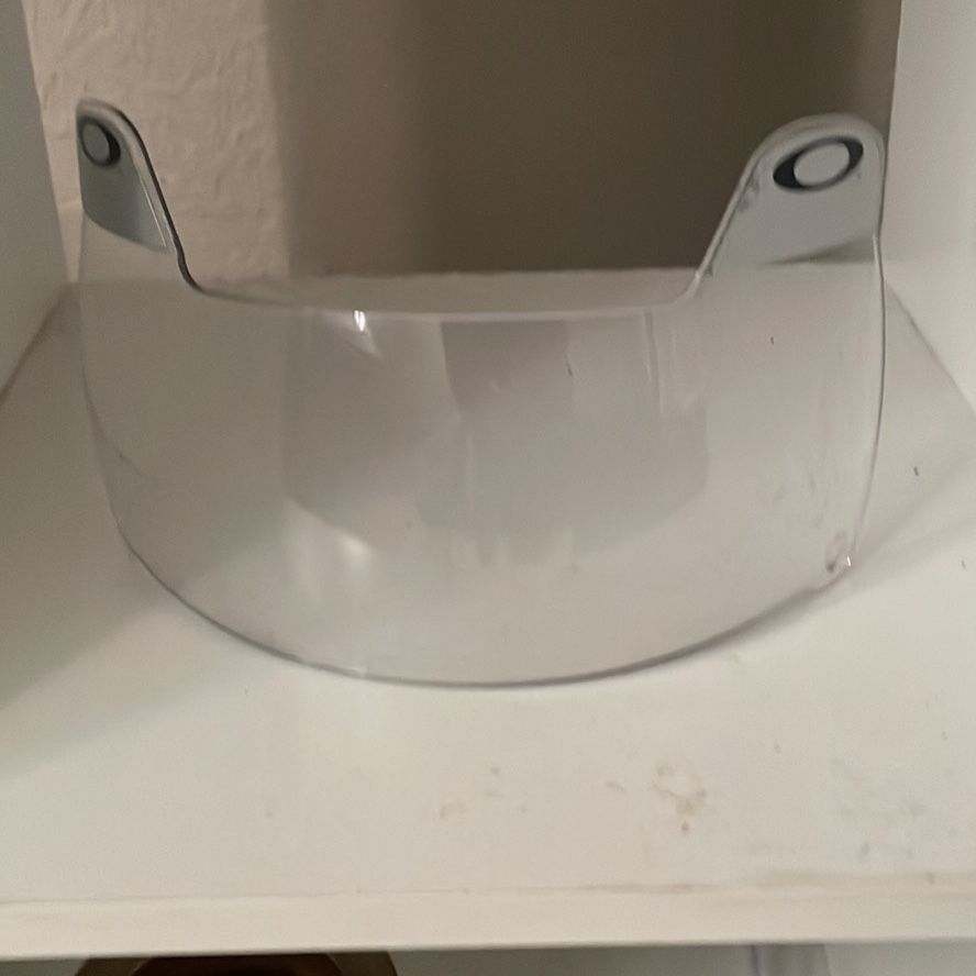 Oakley football Visor Clear for Sale in Lehigh Acres, FL - OfferUp