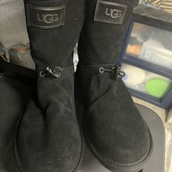 Authentic Uggs Size 8