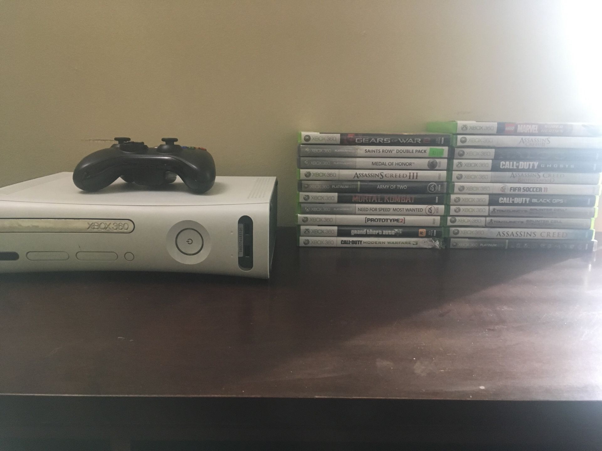 Xbox 360 Set | Games and hard drive