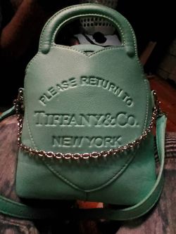 TIFFANY Hearttop  RETAIL PRICE $1,800