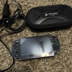 MODDED PS VITA WITH EMULATORS & TONS OF GAMES (256GB SD) (LOADED)
