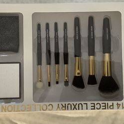 14 Piece Luxury Collection Makeup Brushes/Accessories