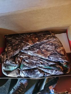 Realtree Camo Fabric or Clothing Item