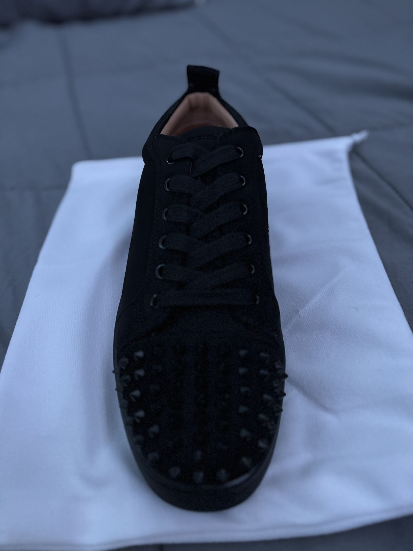 Louis Junior Spikes