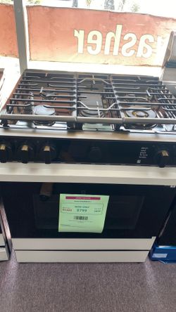 Samsung 1 year Warranty Slide-In Gas Range Smart Bespoke 6.0 cu. Ft.