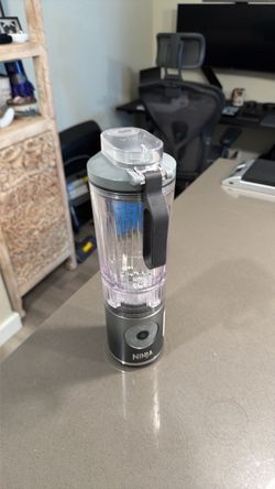 Ninja Blast 22oz Max portable blender