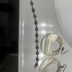 .925 silver bracelet and abalone earrings