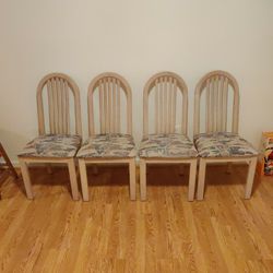 Set Of 4 Upholstered Dining Room Table Chairs Mint Condition