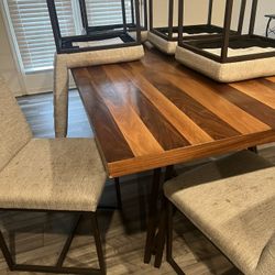 Dinning Table With 6 Chairs