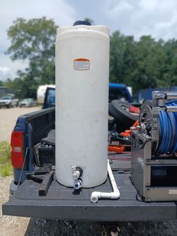HANNEY REEL - MOTORIZED- WITH HOSE - pest controll equipment - or for pressure washer
