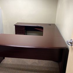 Office Desk U Shaped High Quality Good Condition 