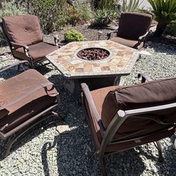 5 pc patio set / fire pit