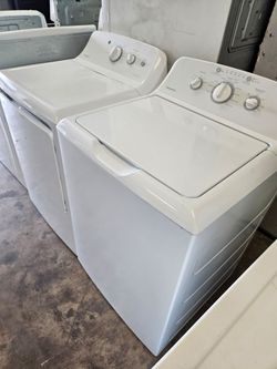 general electric heavy duty large capacity washer and dryer.
