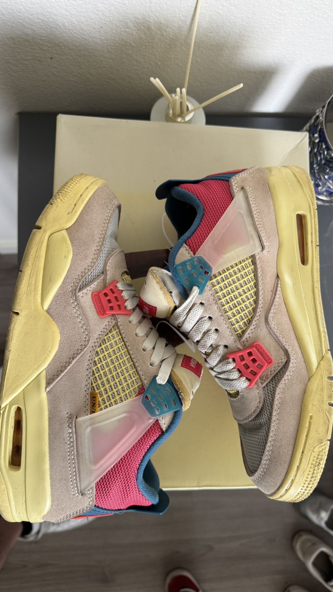 Jordan 4’s Guava