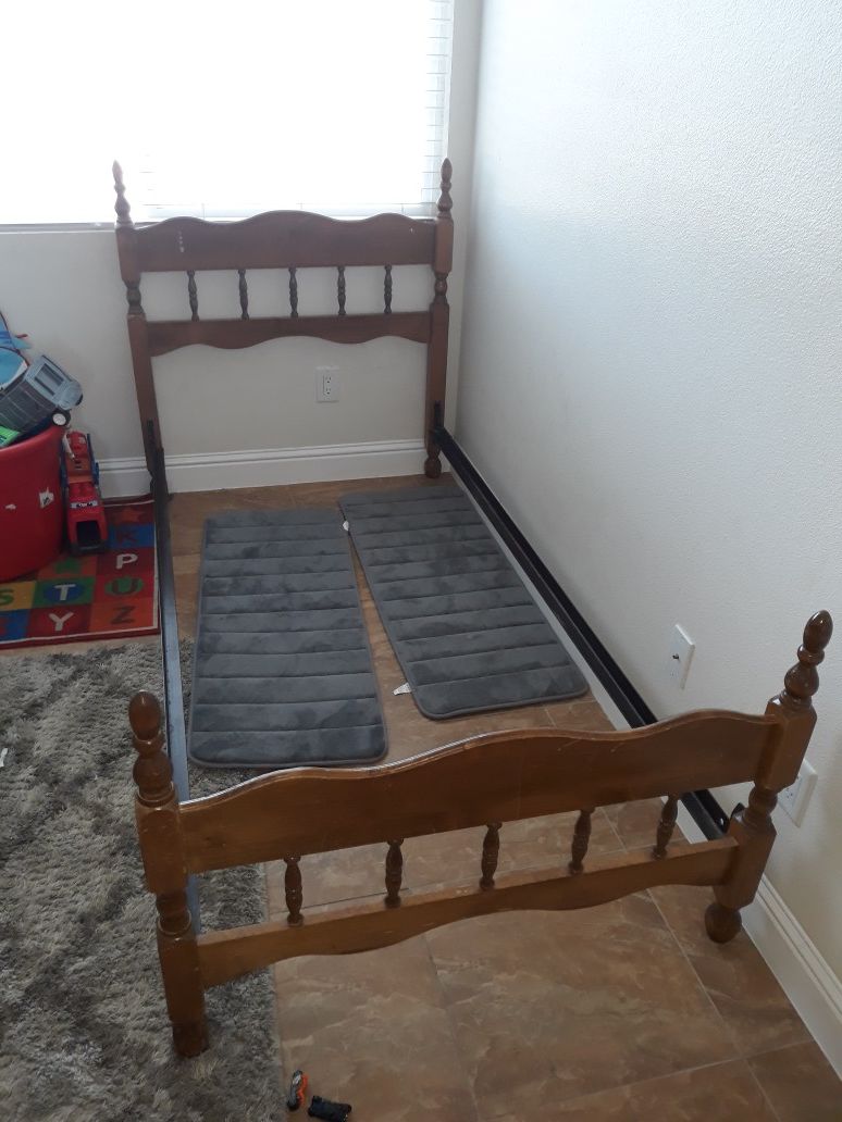 Twin bed frame $10