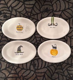 Rae Dunn Halloween plates