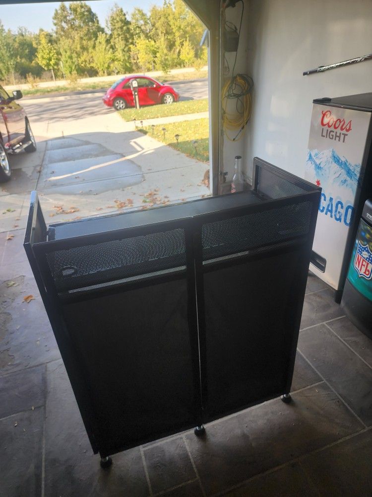 Portable Dj Booth