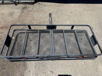 Foldable hitch rack