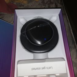 2.5 gpm showerhead and wireless speaker with Amazon Alexa