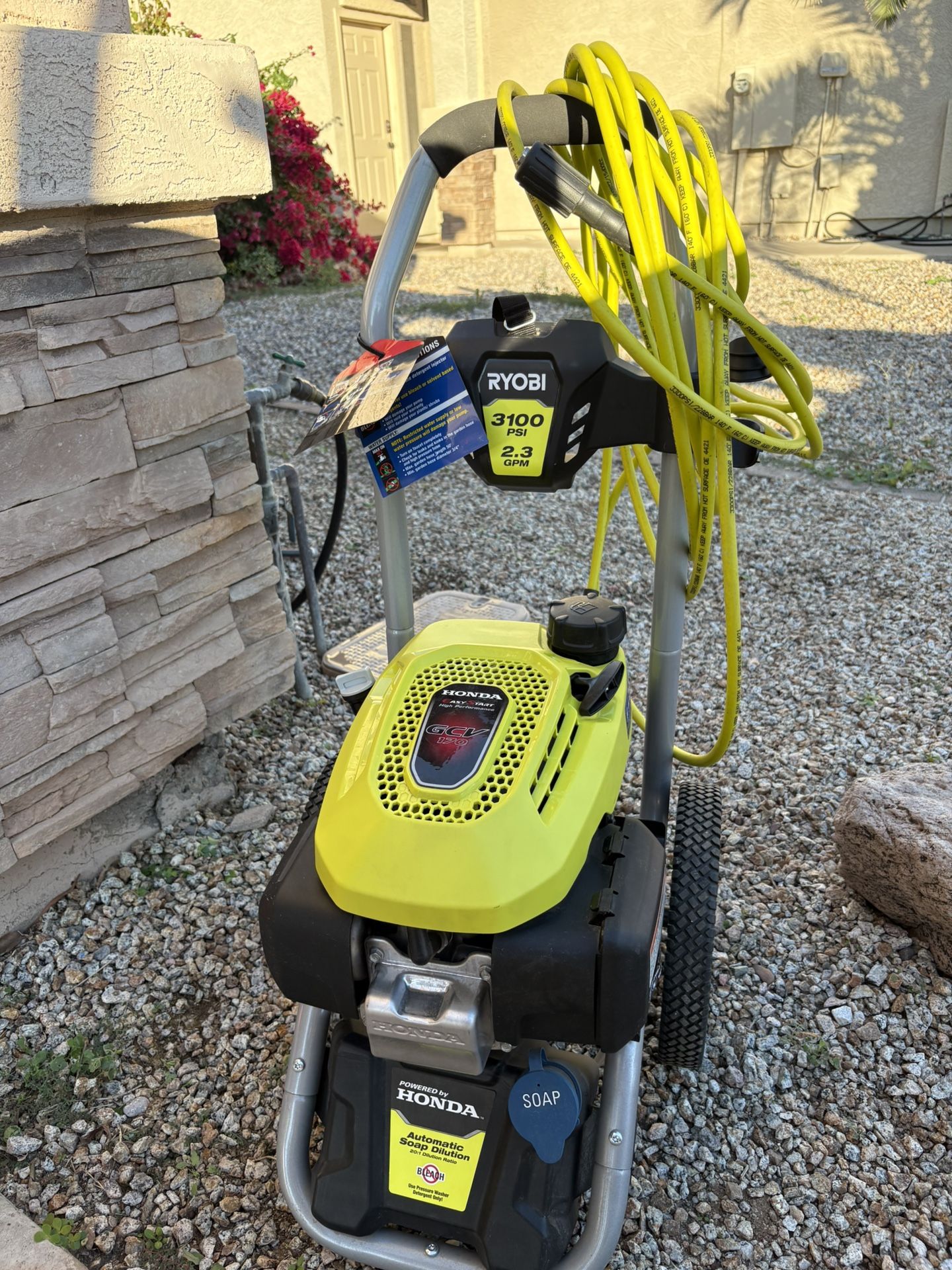 Gas Ryobi 3100 PSI Pressure washer
