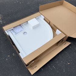 DreamLine SlimLine 36-in W × 36-in L White Round 1.75-in H Threshold