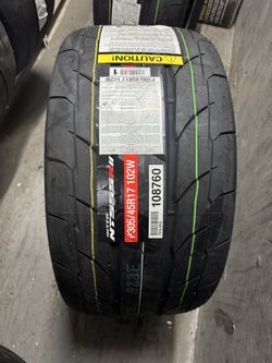 305/45/17 Nitto R2