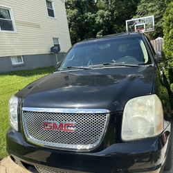 2011 GMC Yukon Denali